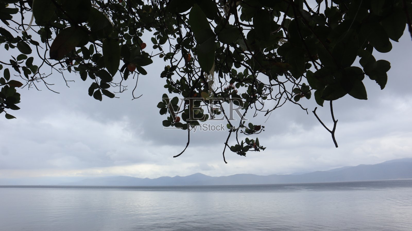 环湖美景照片摄影图片