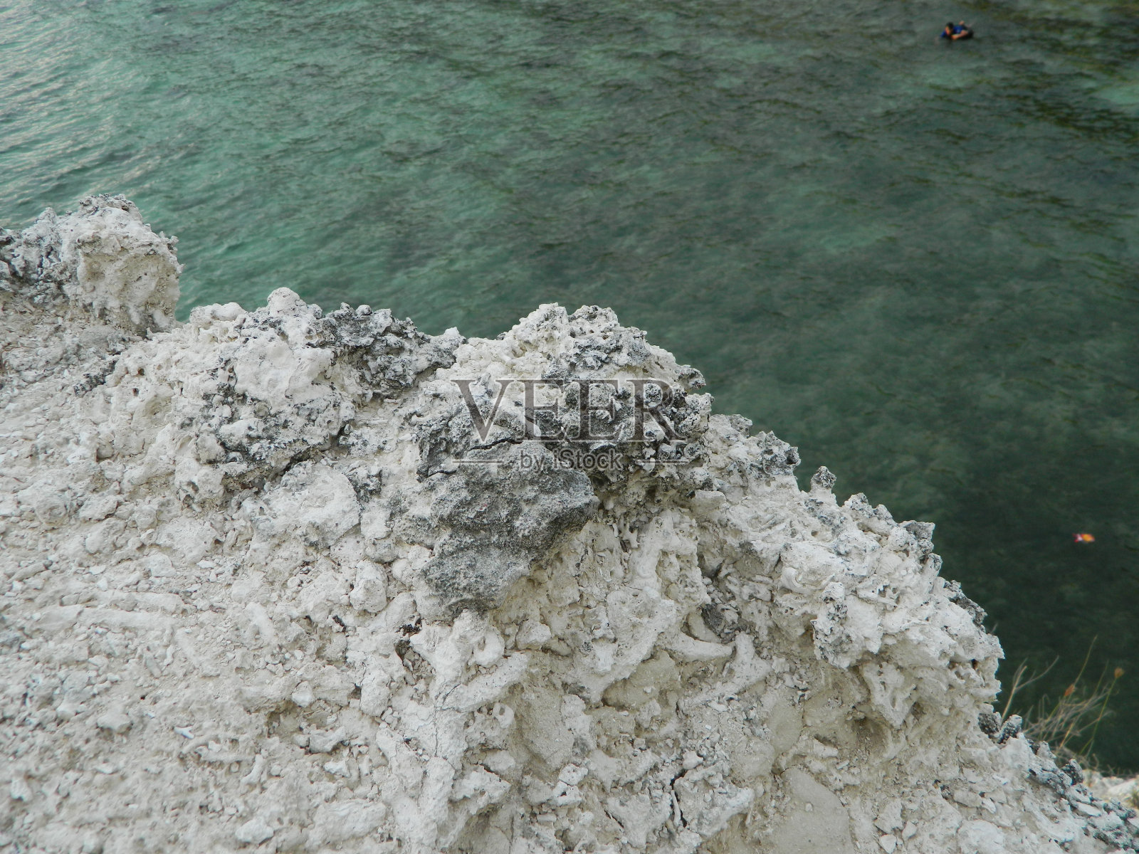 下午以海水和珊瑚为背景的风景照片照片摄影图片