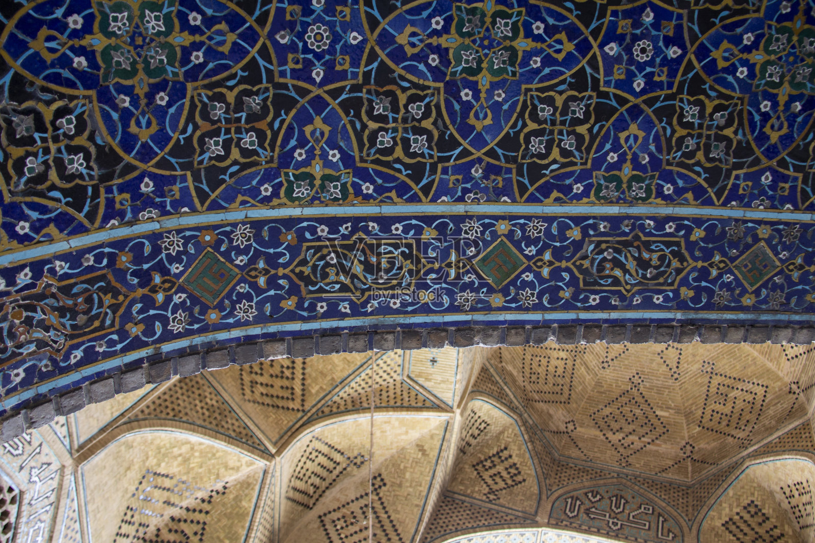 伊斯法罕·詹姆斯清真寺的天花板细节照片摄影图片