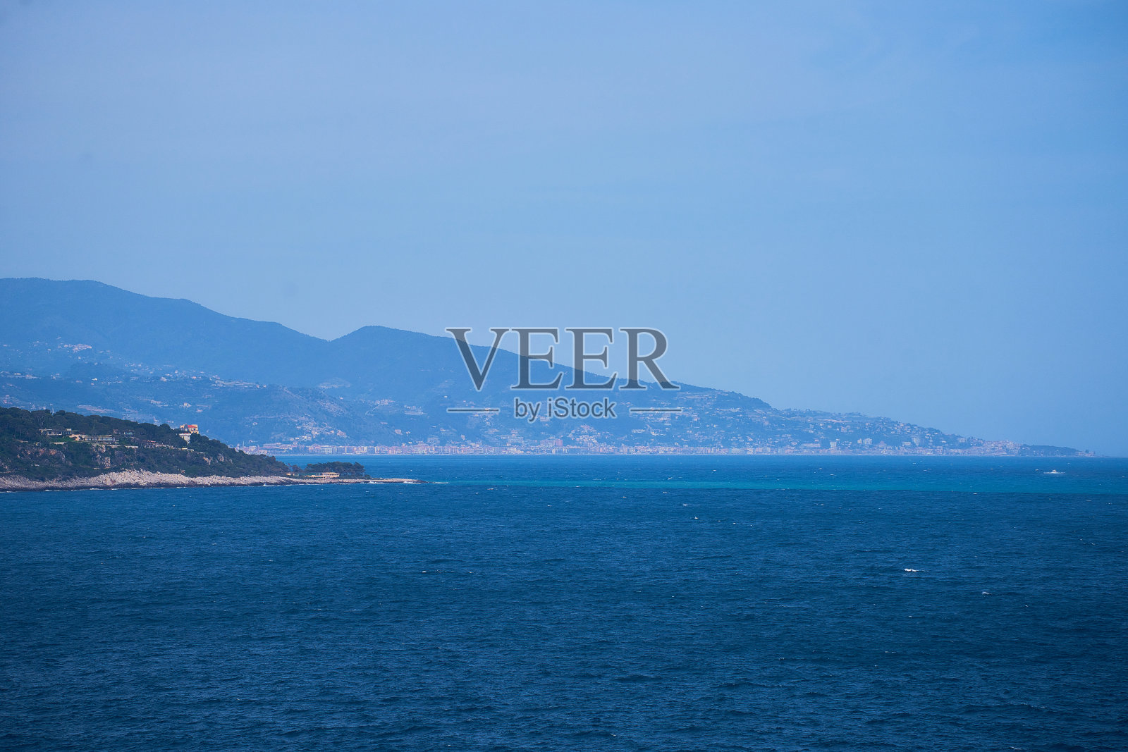 从山顶俯瞰摩纳哥照片摄影图片