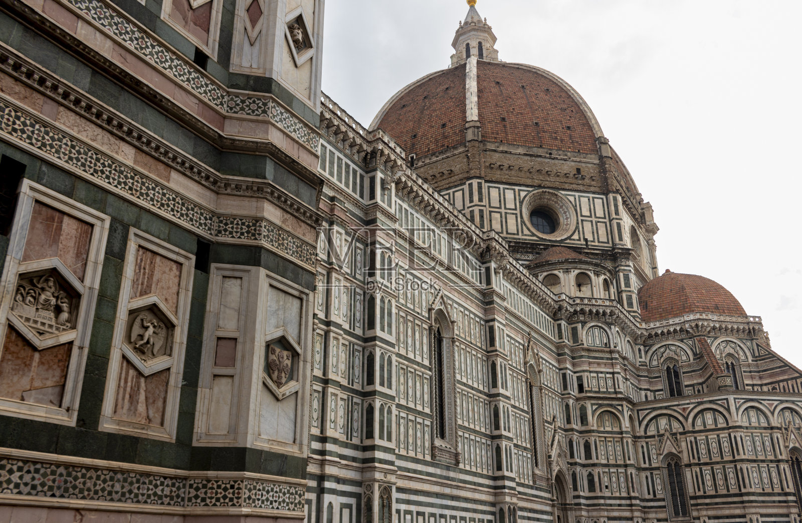 圣玛丽亚德尔菲奥雷大教堂的外观照片摄影图片