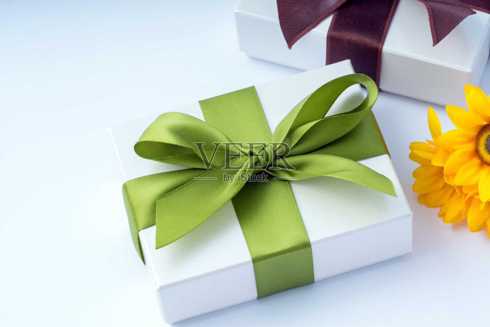 父亲节的形象。赠送丝带。照片摄影图片