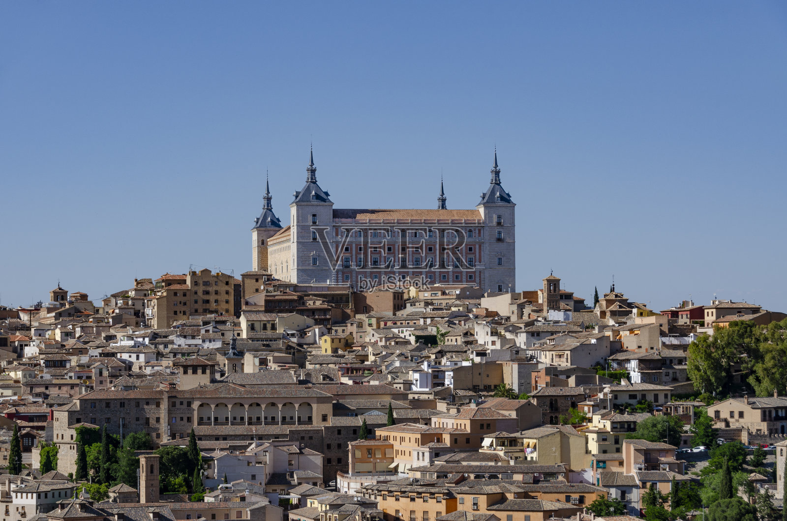 西班牙中世纪城市托莱多的景色照片摄影图片