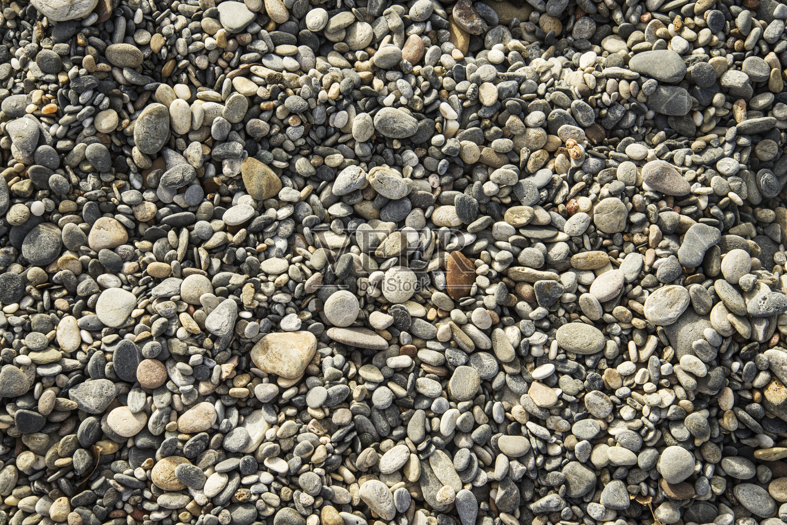 哈尼亚海滩上的鹅卵石照片摄影图片