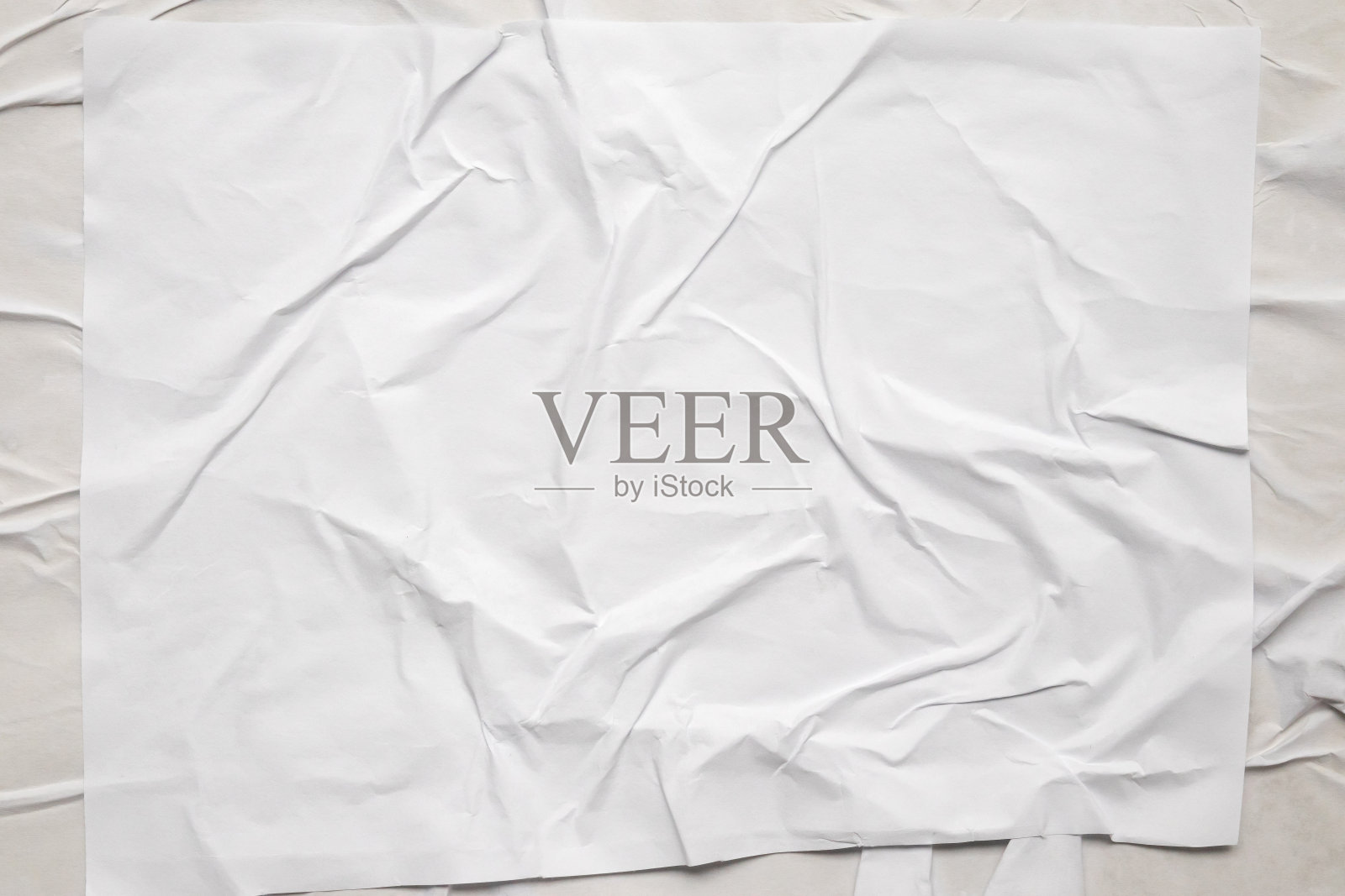 白色皱巴巴和皱巴巴的胶合纸海报纹理背景照片摄影图片