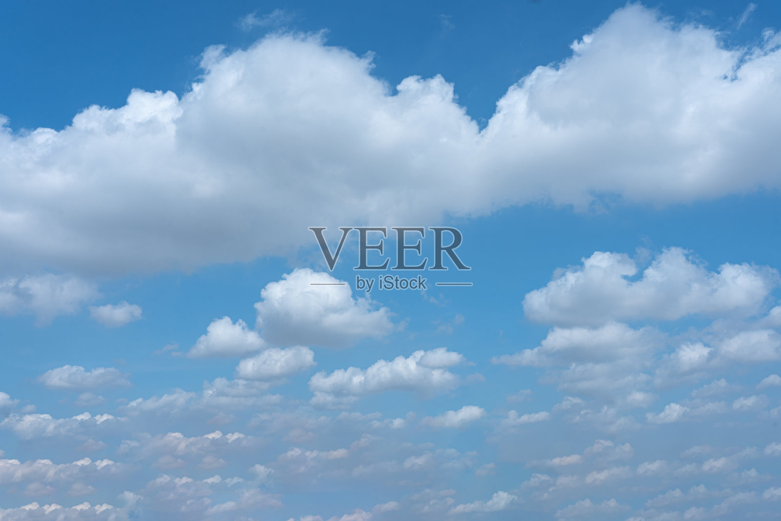 晴天蓝天白云照片摄影图片