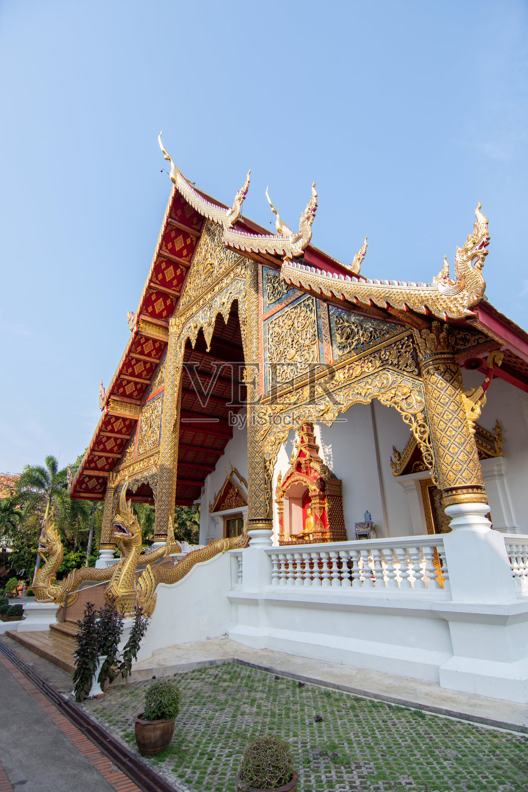 清迈的辛格寺照片摄影图片