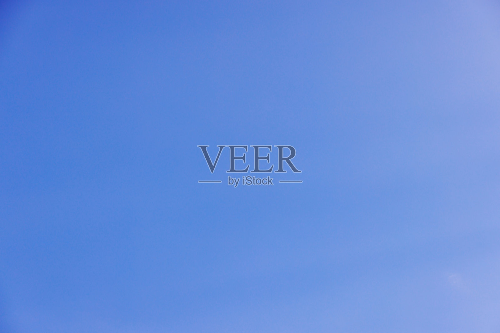 塞尔维亚贝尔格莱德三月的天空照片摄影图片