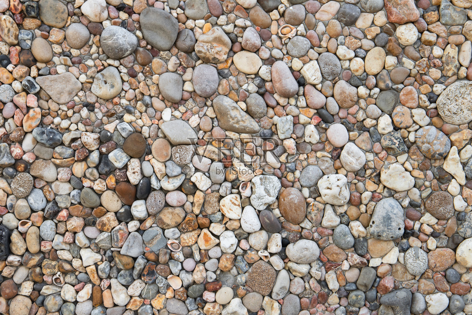 有风格的道路路面,彩色鹅卵石和混凝土贝壳照片摄影图片