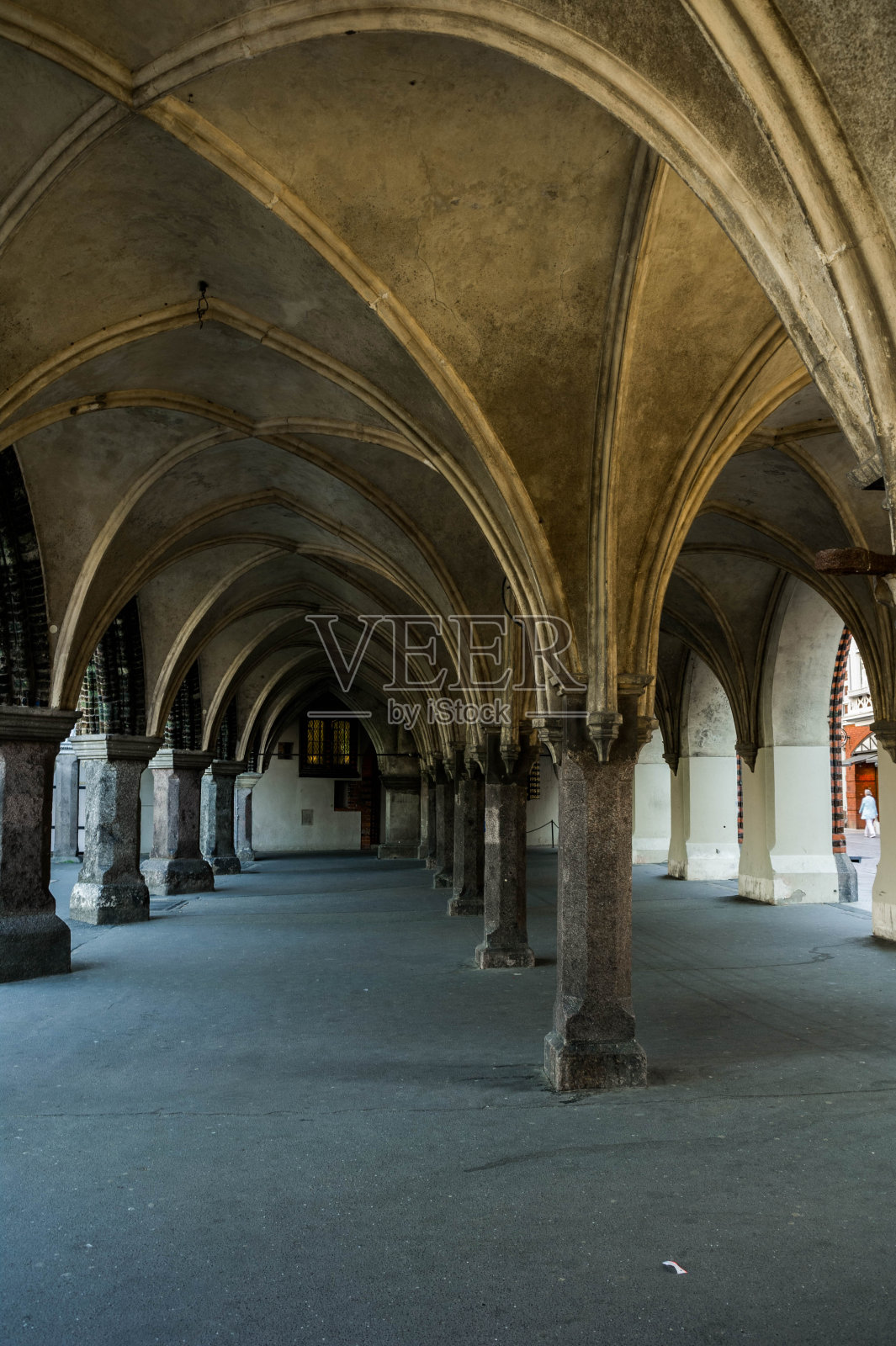 吕贝克市政厅的拱门照片摄影图片