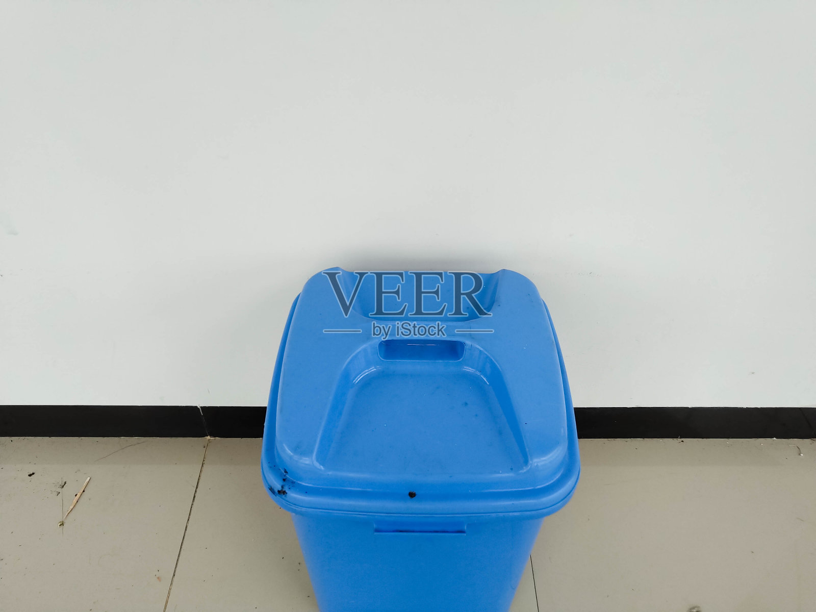 垃圾桶5照片摄影图片