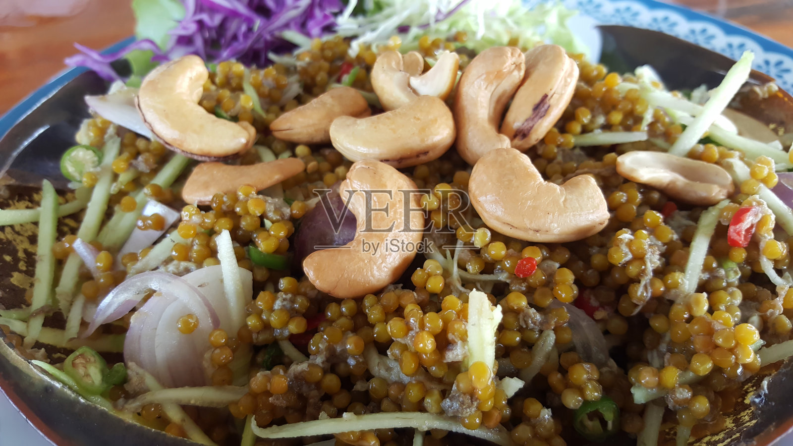 皮条蛋沙拉海鲜,泰国菜照片摄影图片