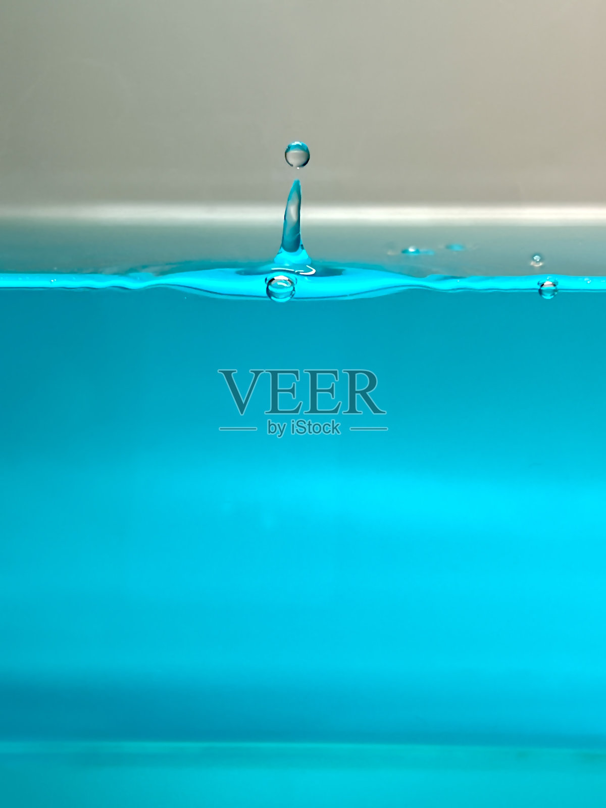 水滴和波浪的特写,图片照片摄影图片