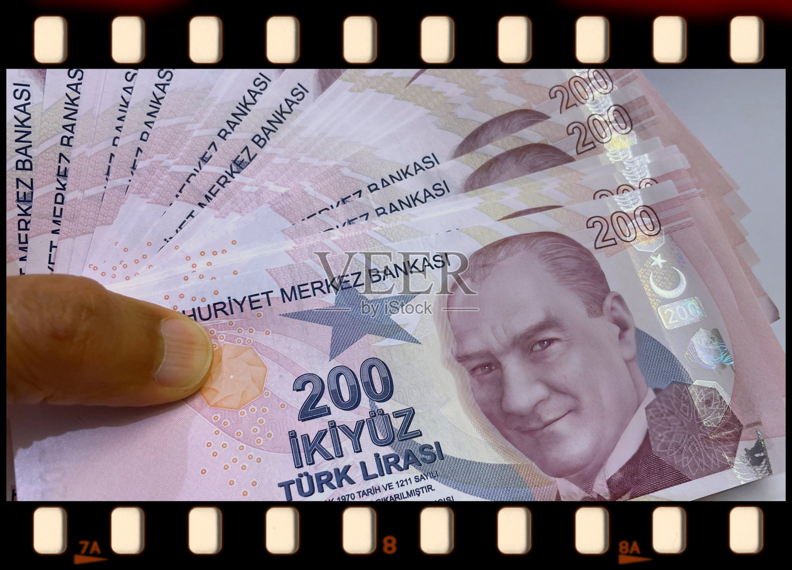 200土耳其里拉纸币。土耳其货币的优雅照片摄影图片