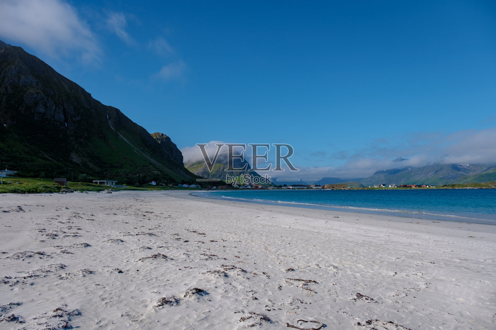 挪威罗弗敦兰贝格海滩,宁静的白色沙滩照片摄影图片