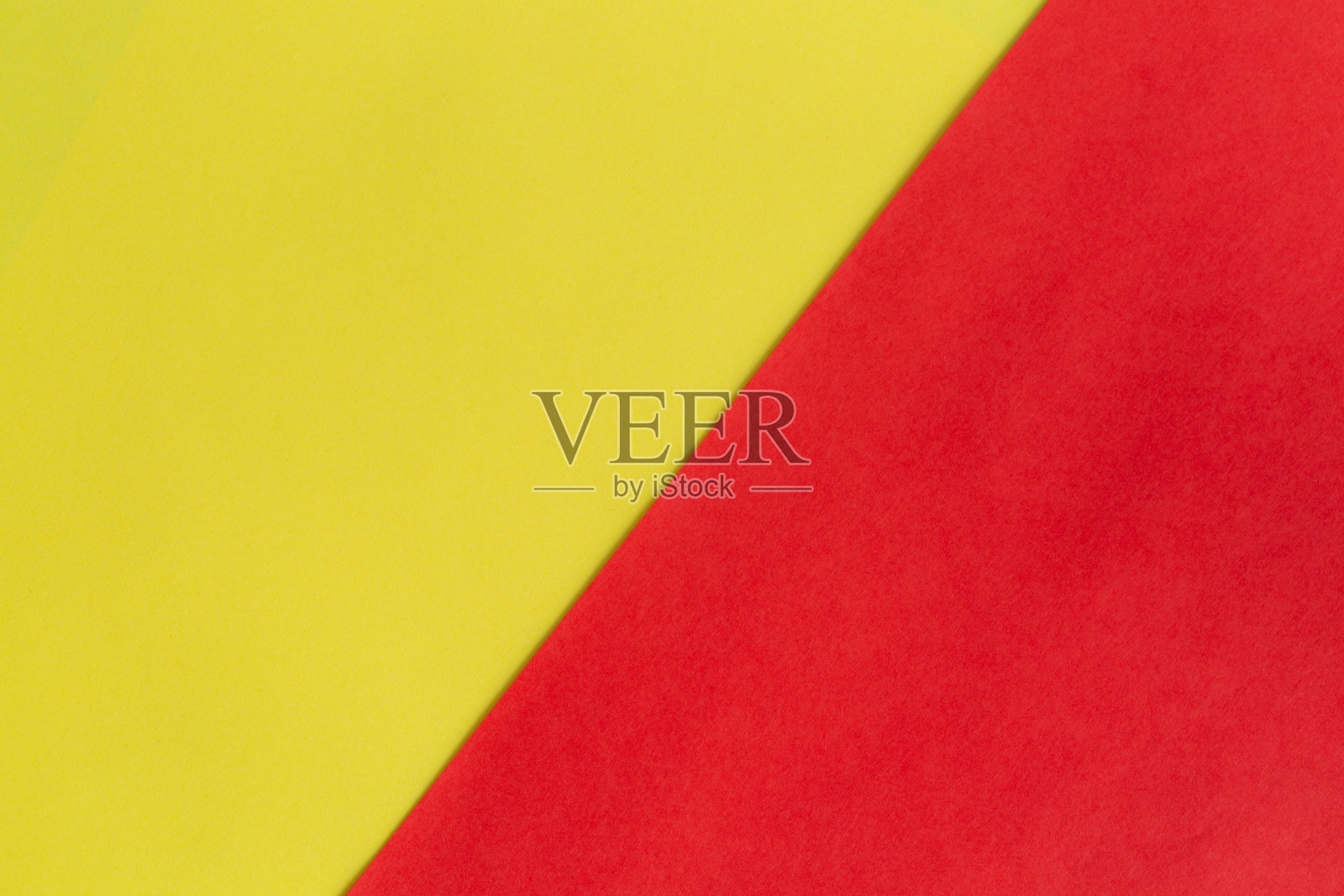 红黄纸质感,抽象红黄纸质感背景。彩色双色纸,有复制空间作背景或纹理。彩色的背景照片摄影图片