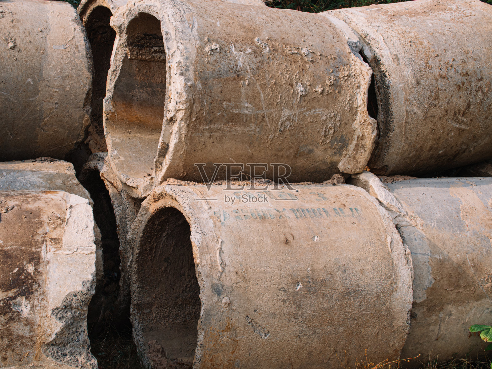 混凝土水管照片摄影图片