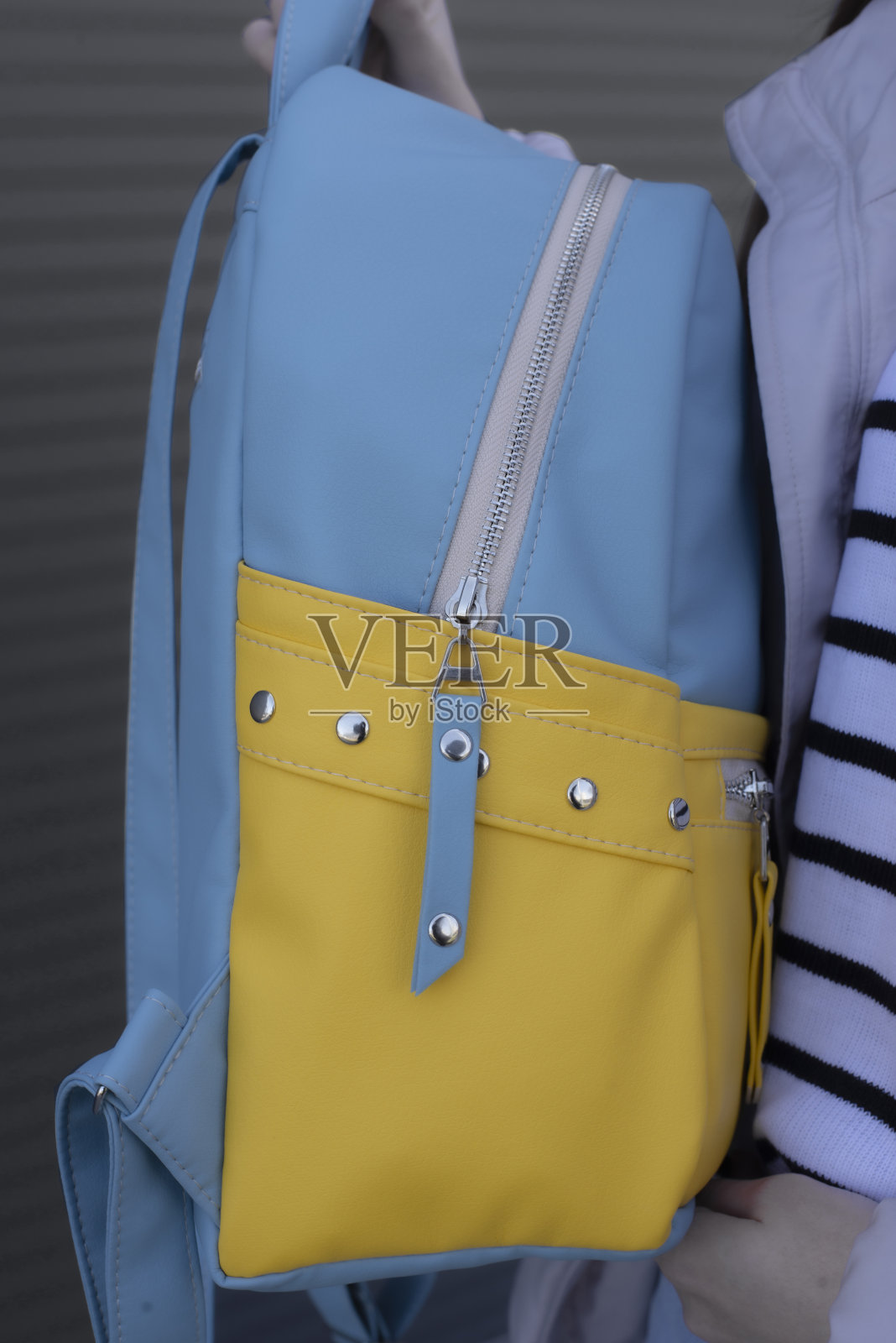 背包照片摄影图片