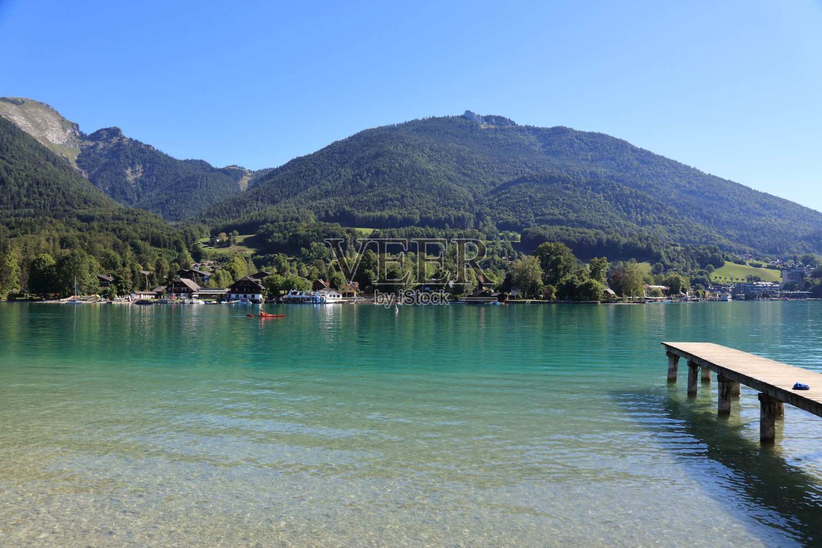 奥地利的沃尔夫冈湖照片摄影图片
