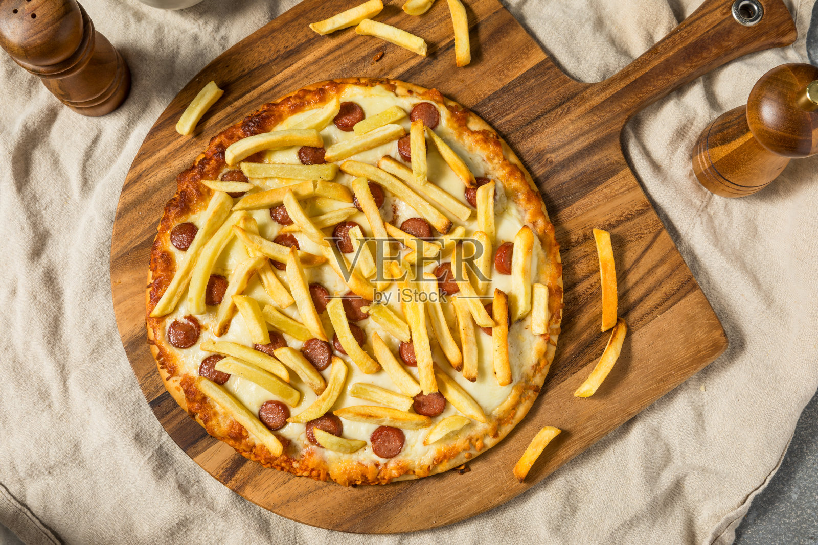 自制意大利美式披萨照片摄影图片