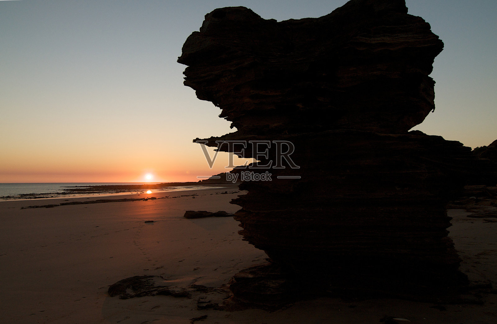 岩石日落照片摄影图片