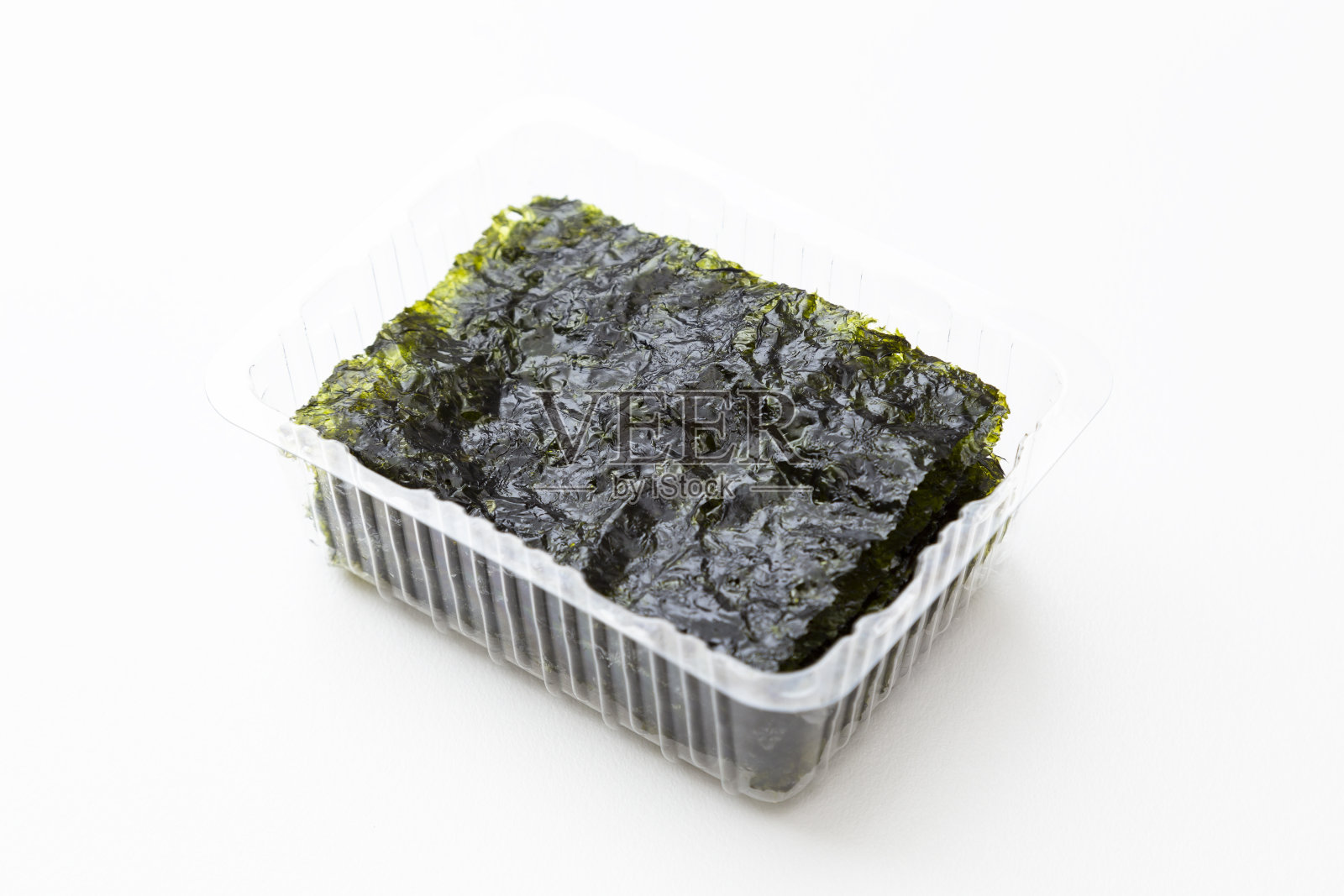 白色背景的韩国海藻。照片摄影图片