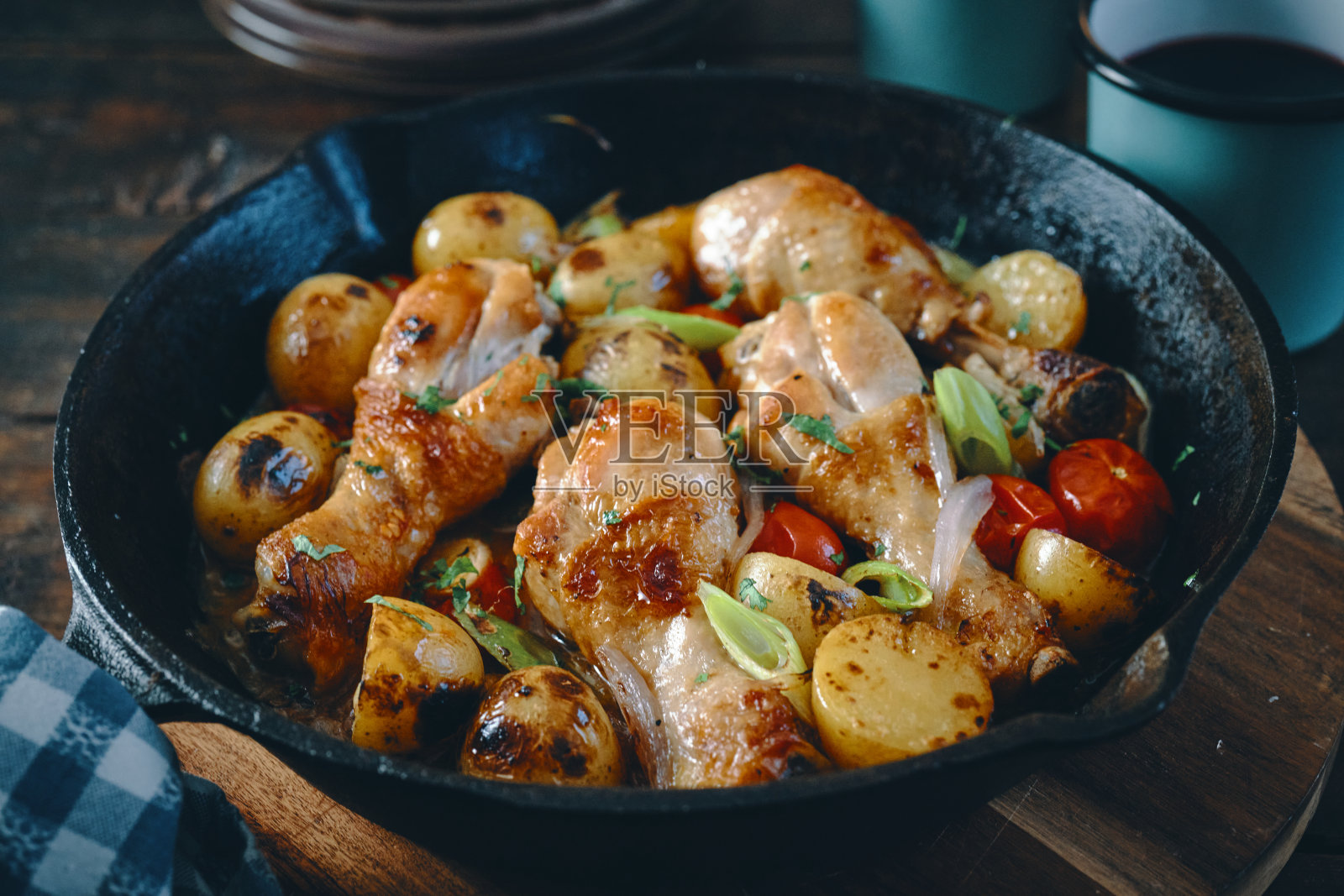 波多黎各鸡腿加雪利酒照片摄影图片