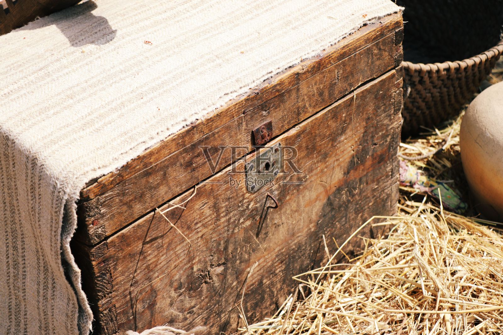 木箱照片摄影图片