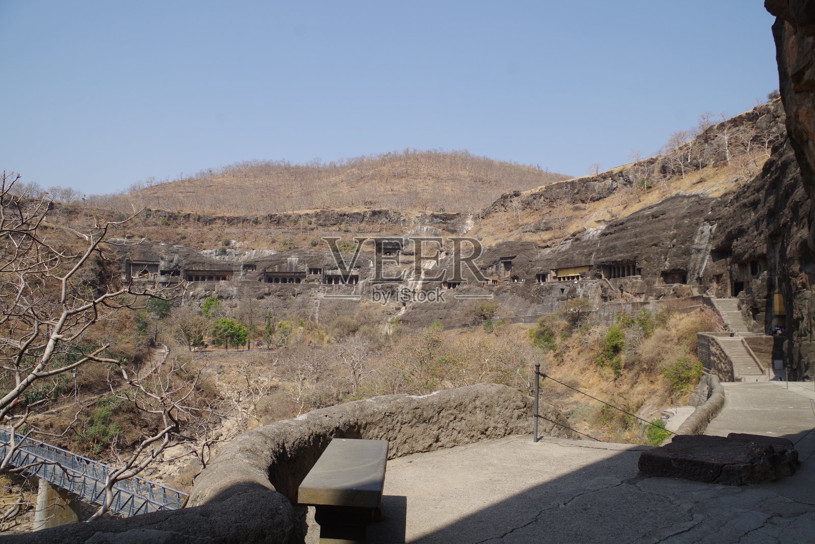 印度的阿旃陀石窟照片摄影图片