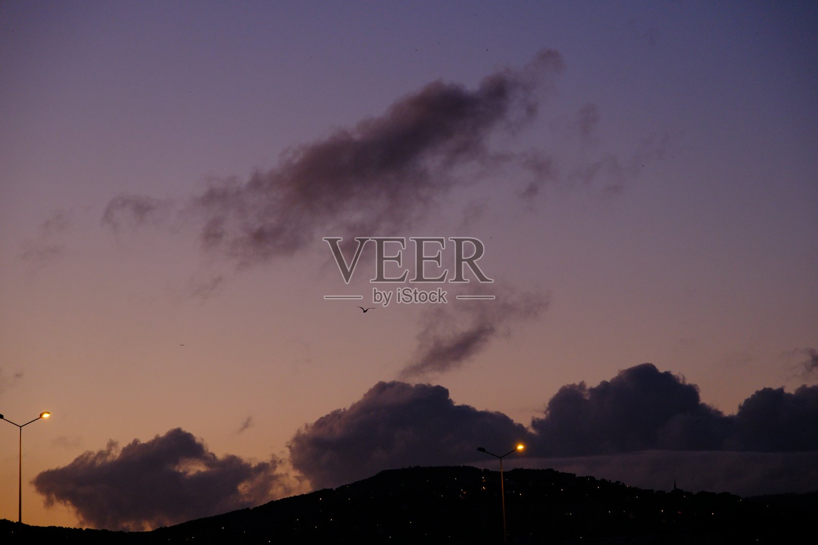 秋天早晨的天空照片摄影图片