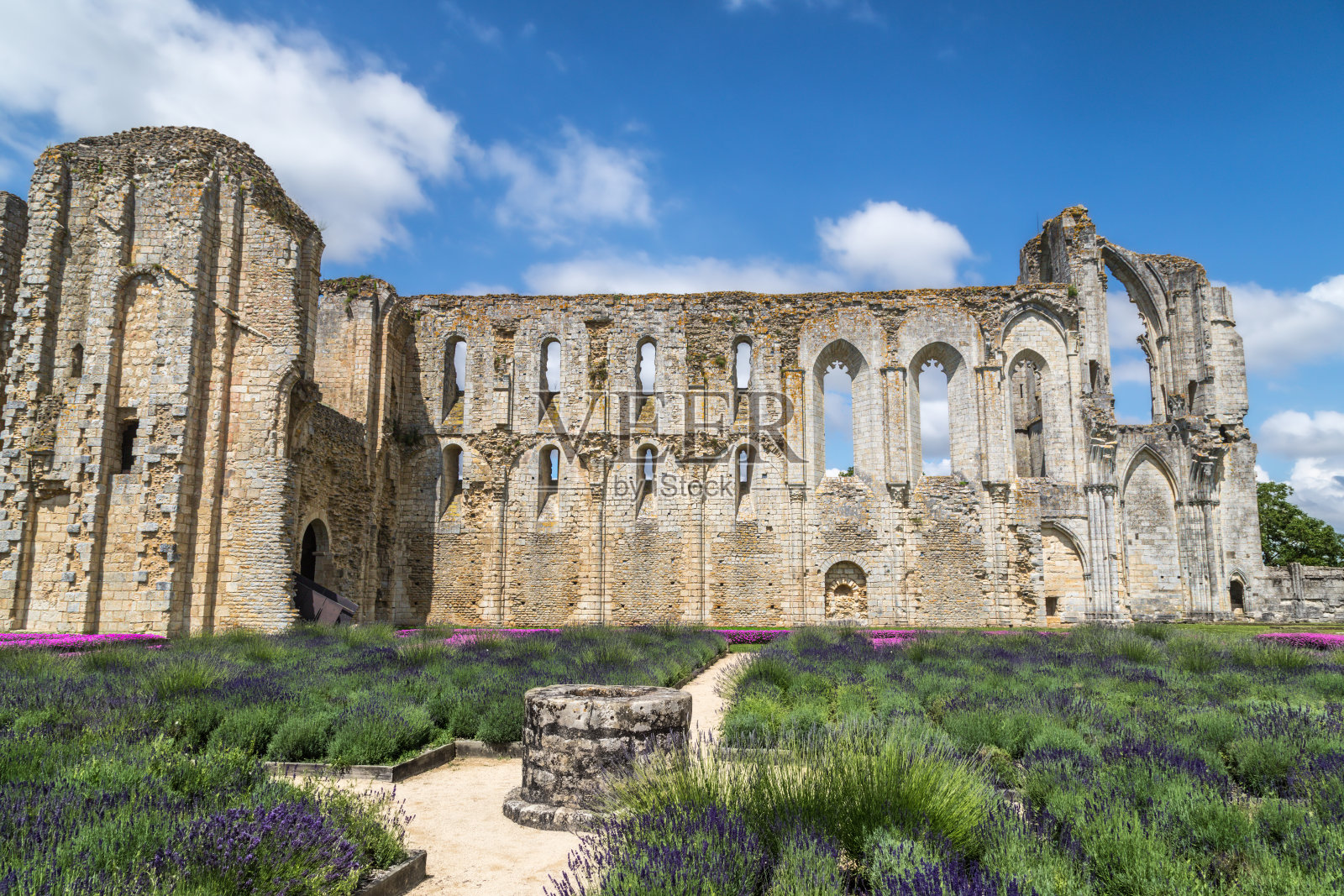 法国西部的Maillezais修道院照片摄影图片