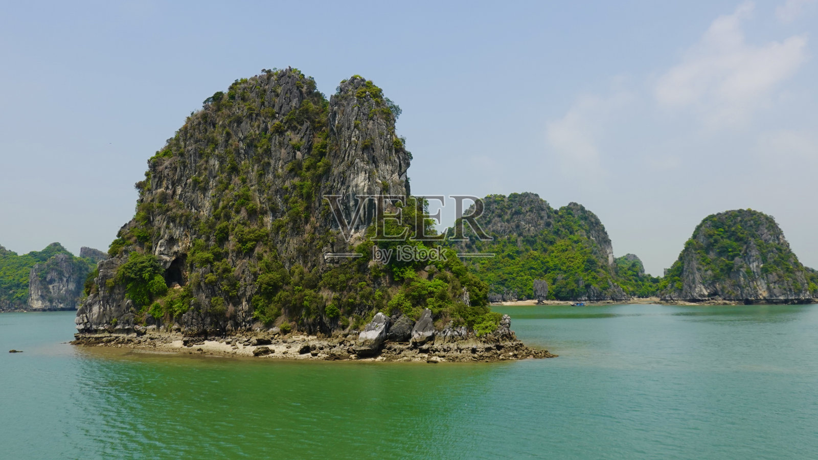越南的下龙湾照片摄影图片