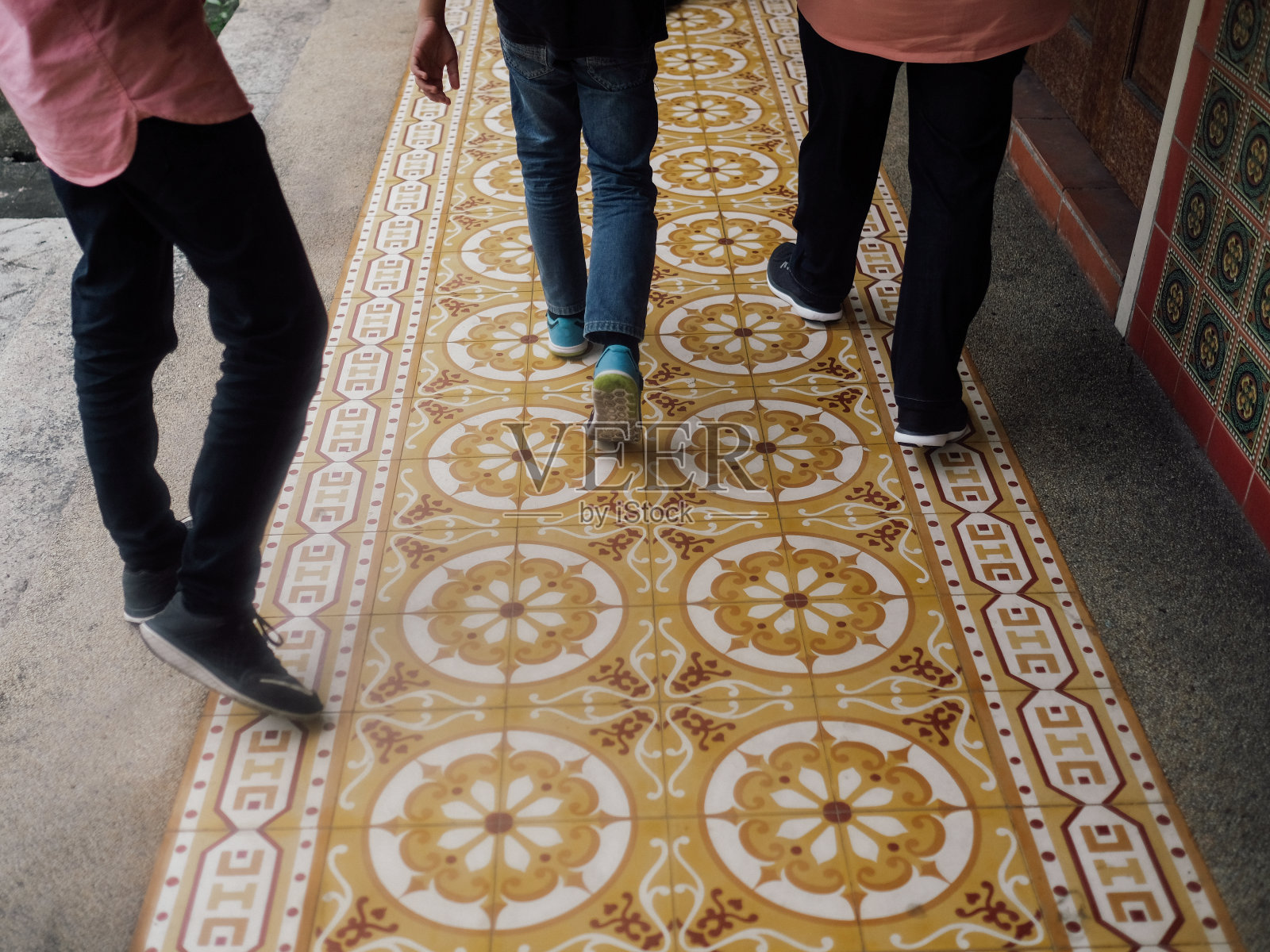 槟城的游客照片摄影图片