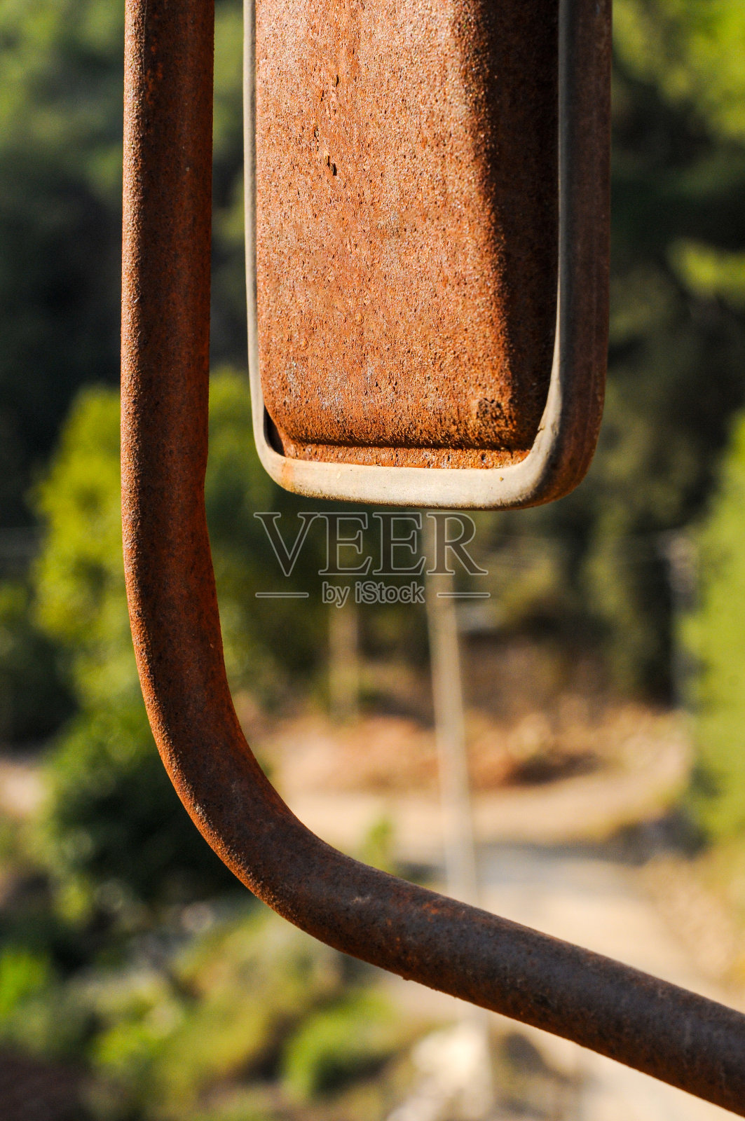 锈迹斑斑的旧卡车后视镜照片摄影图片