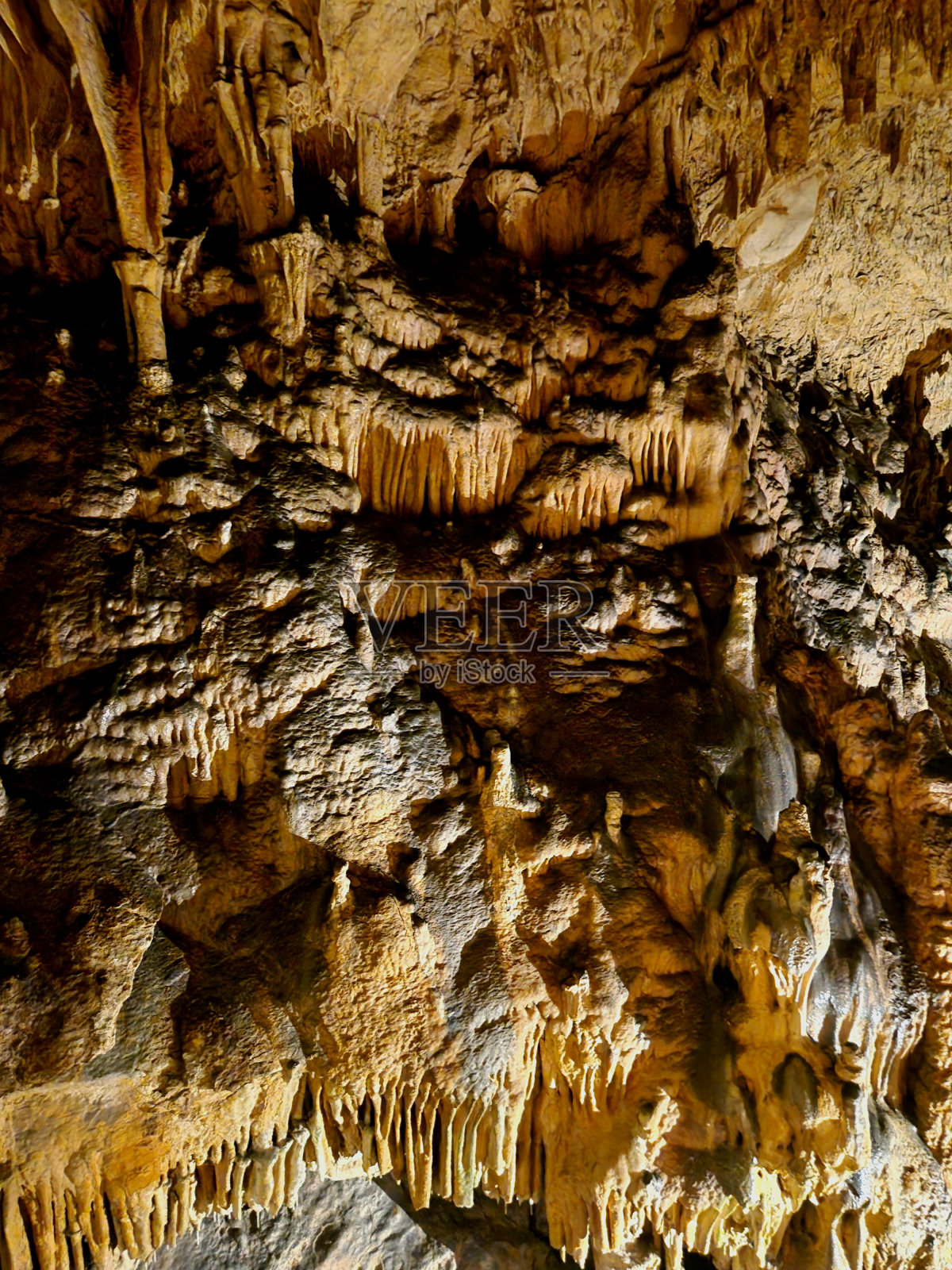 钟乳石洞Biserujka špilja - Krk岛照片摄影图片