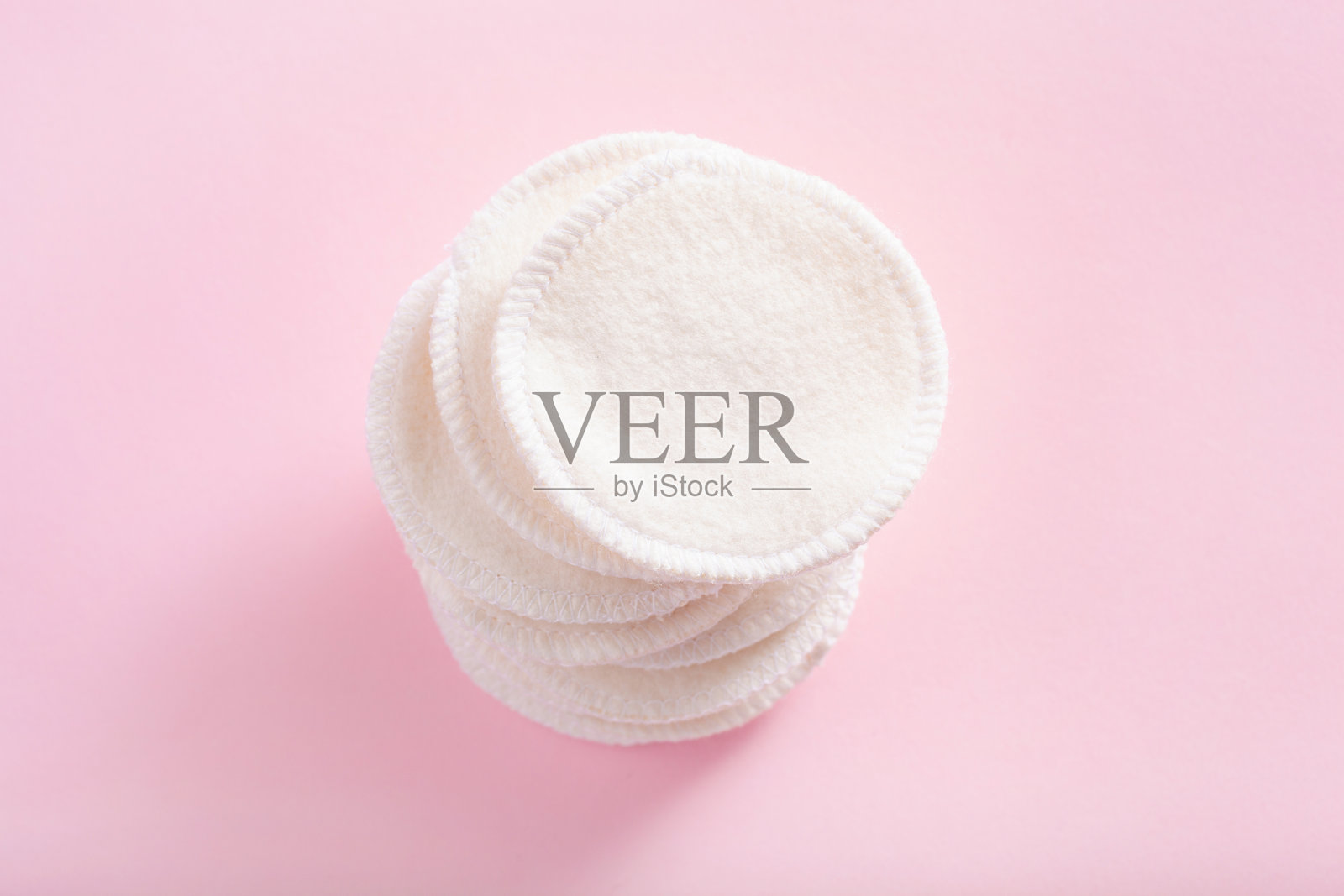 零废弃物环保卫生卫浴理念。可重复使用的可洗棉垫照片摄影图片