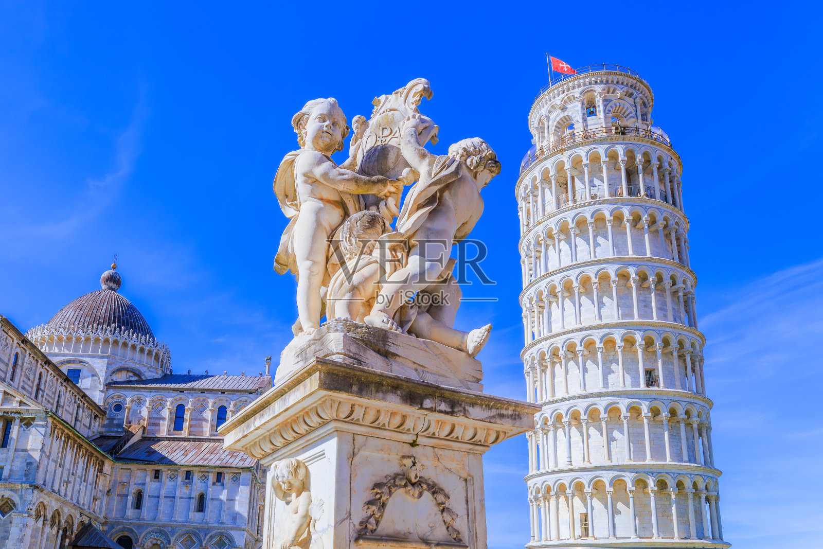 意大利比萨。比萨斜塔。照片摄影图片