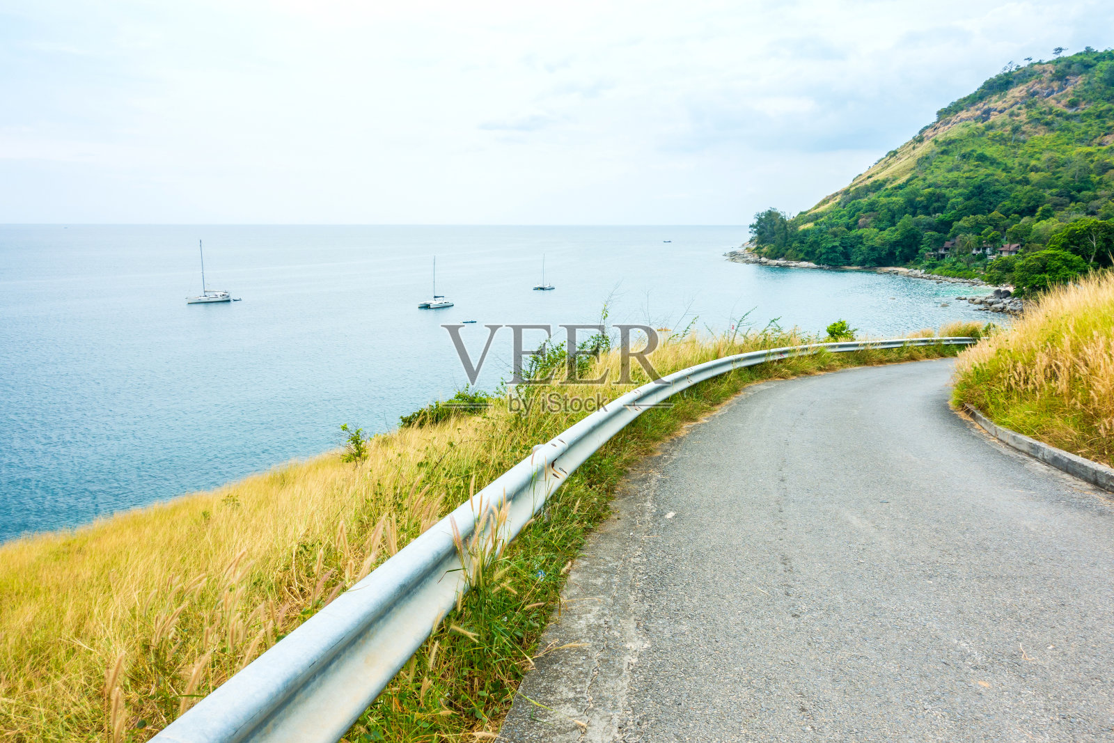 海上公路对天空的风景照片摄影图片