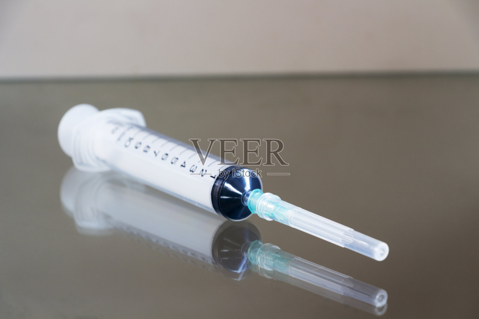 注射器灰表特写照片摄影图片