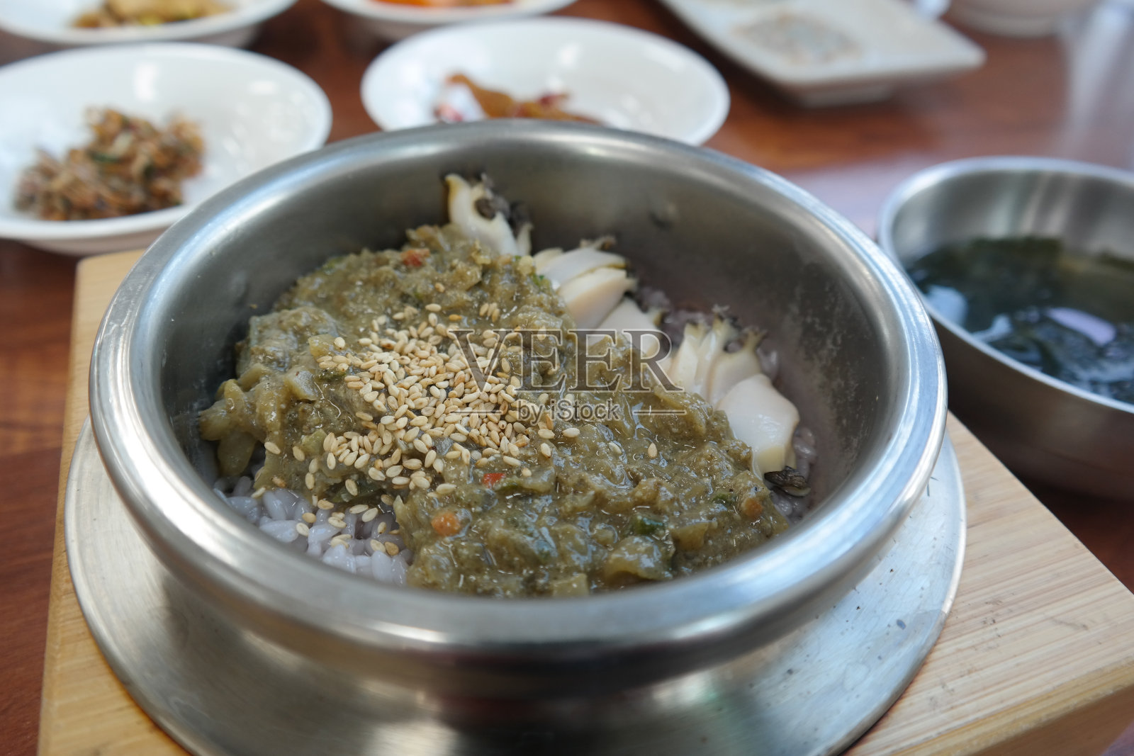 鲍鱼肠饭,韩国食品照片摄影图片