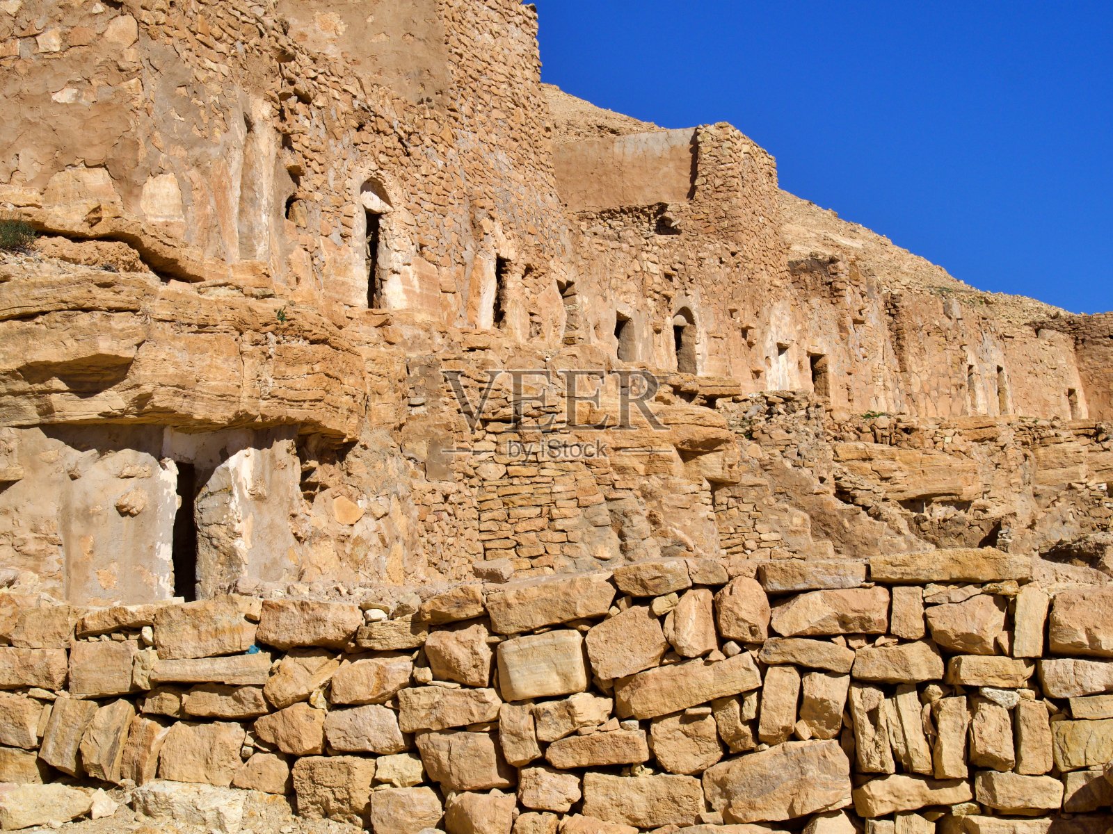 仓库和砖块照片摄影图片