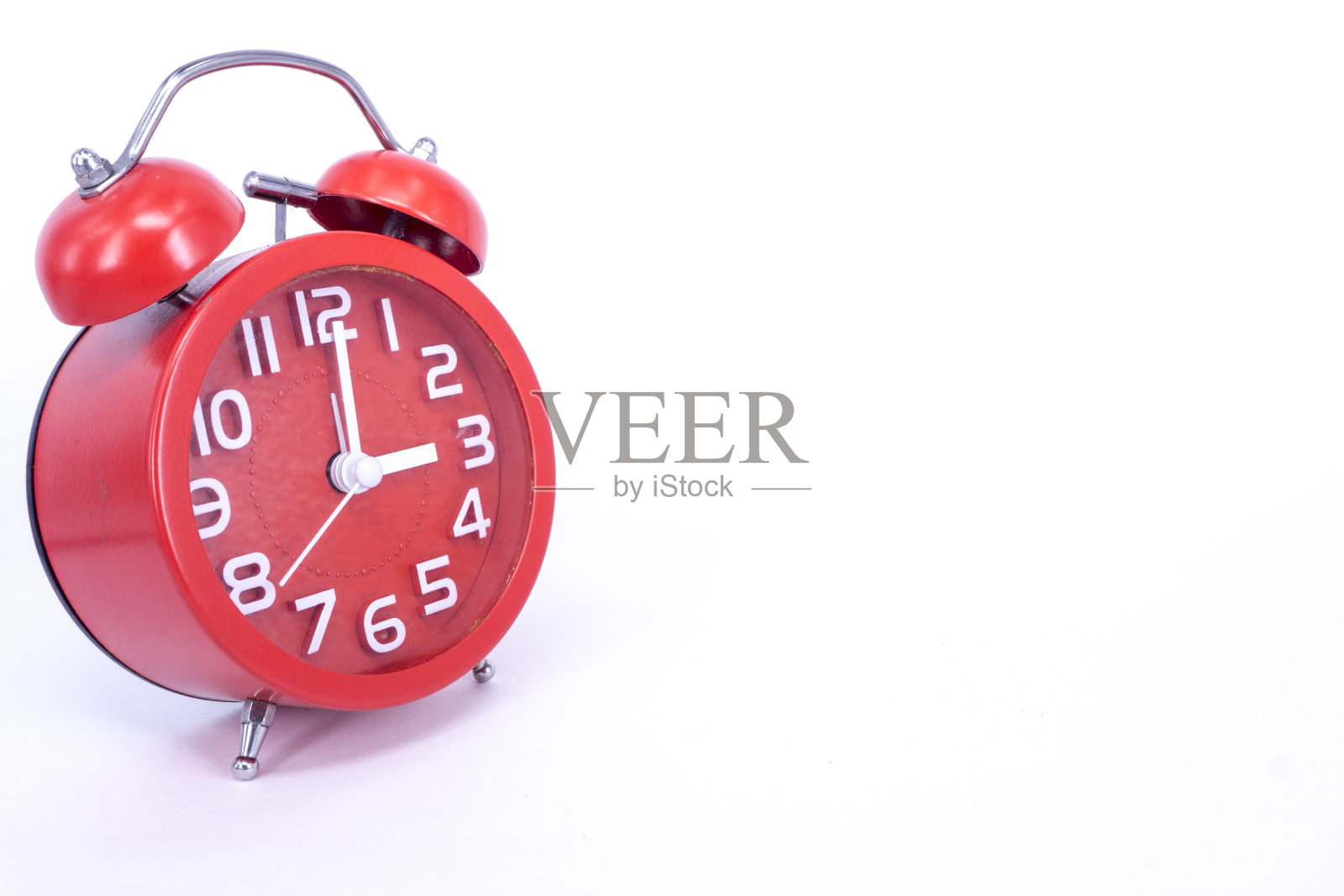 墙上的红钟照片摄影图片