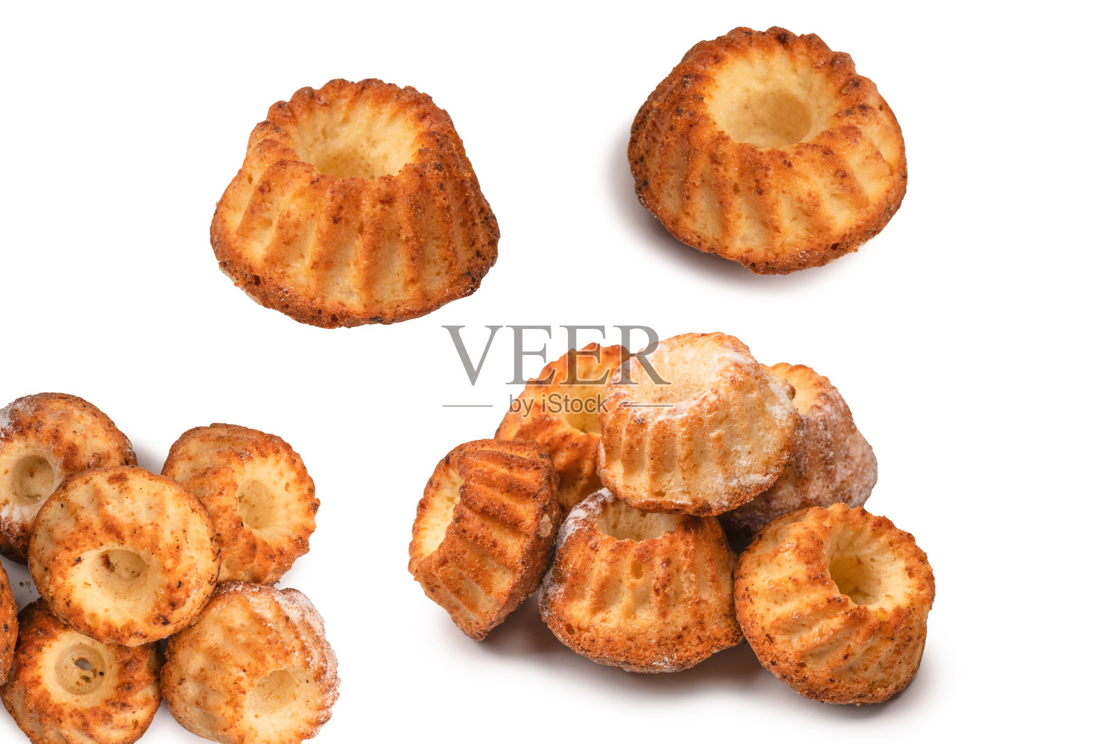 白底白干酪蛋糕。照片摄影图片