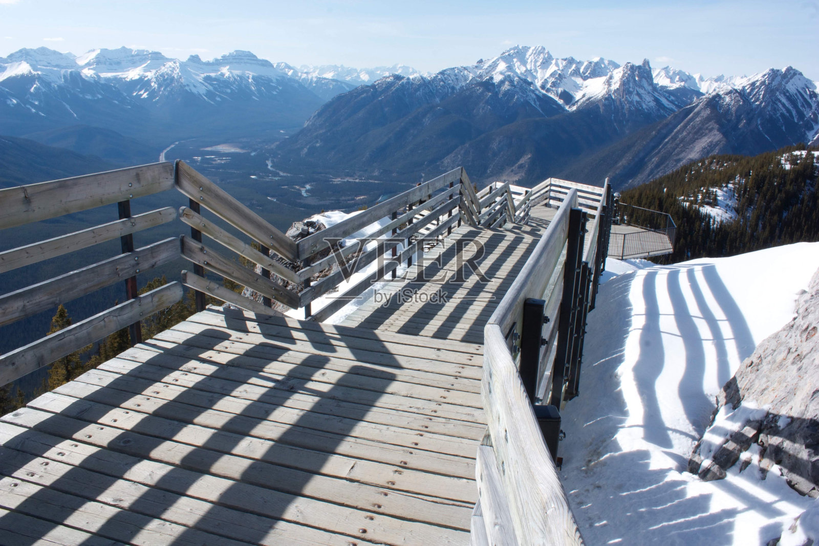 硫磺山步道照片摄影图片