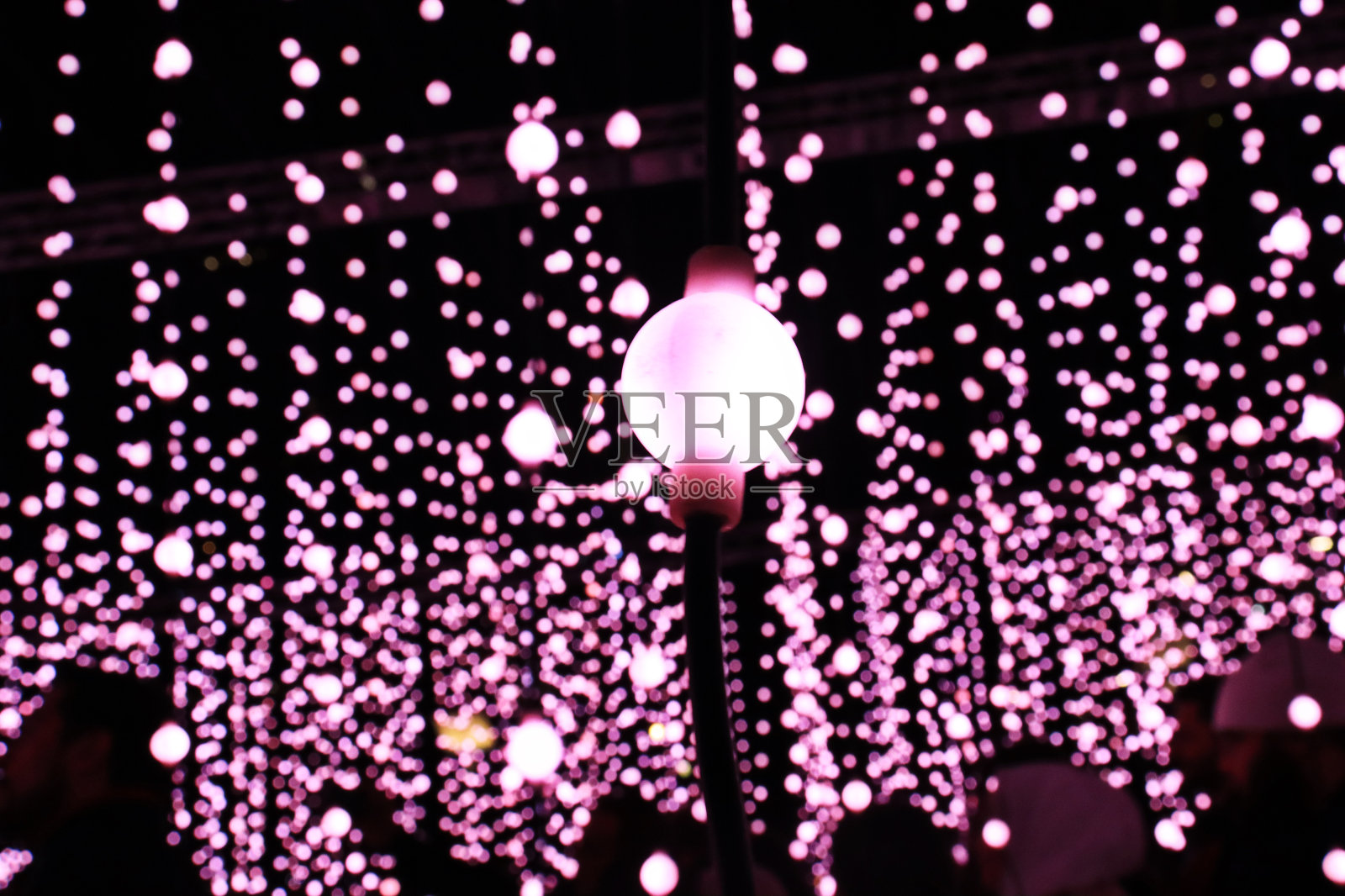 伦敦的冬季圣诞彩灯照片摄影图片