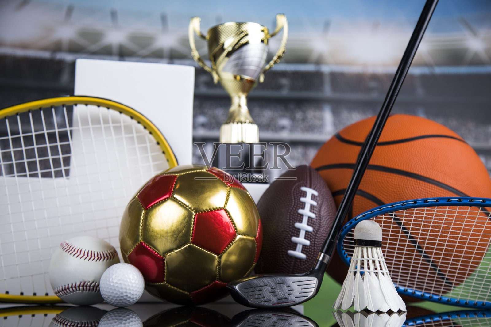 体育领奖台,优胜者奖杯照片摄影图片