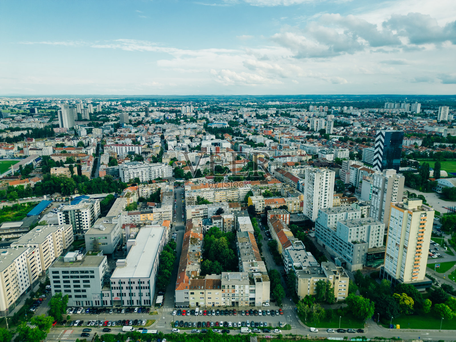 克罗地亚首都萨格勒布的鸟瞰图照片摄影图片