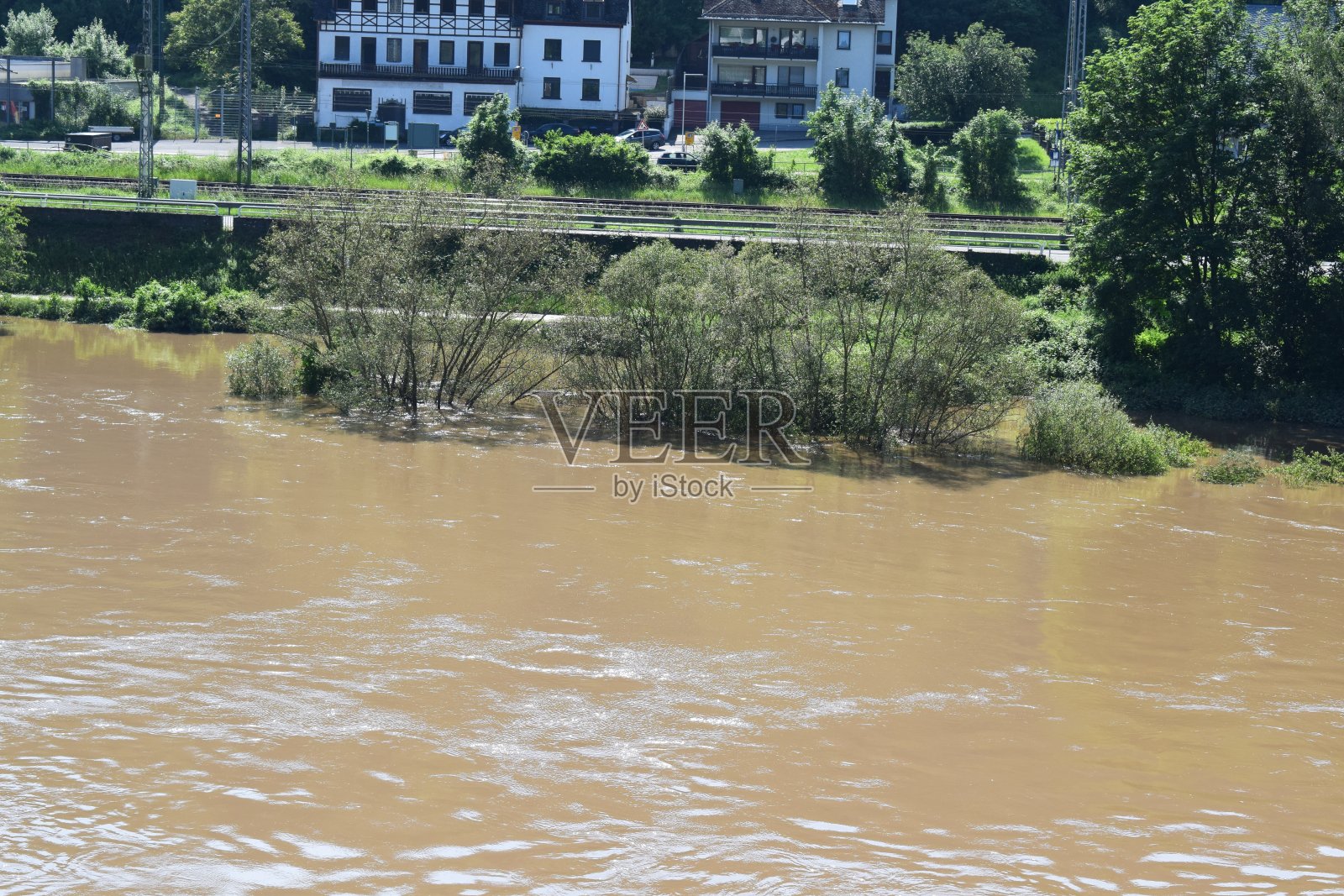 2023年夏天的摩泽尔洪水照片摄影图片