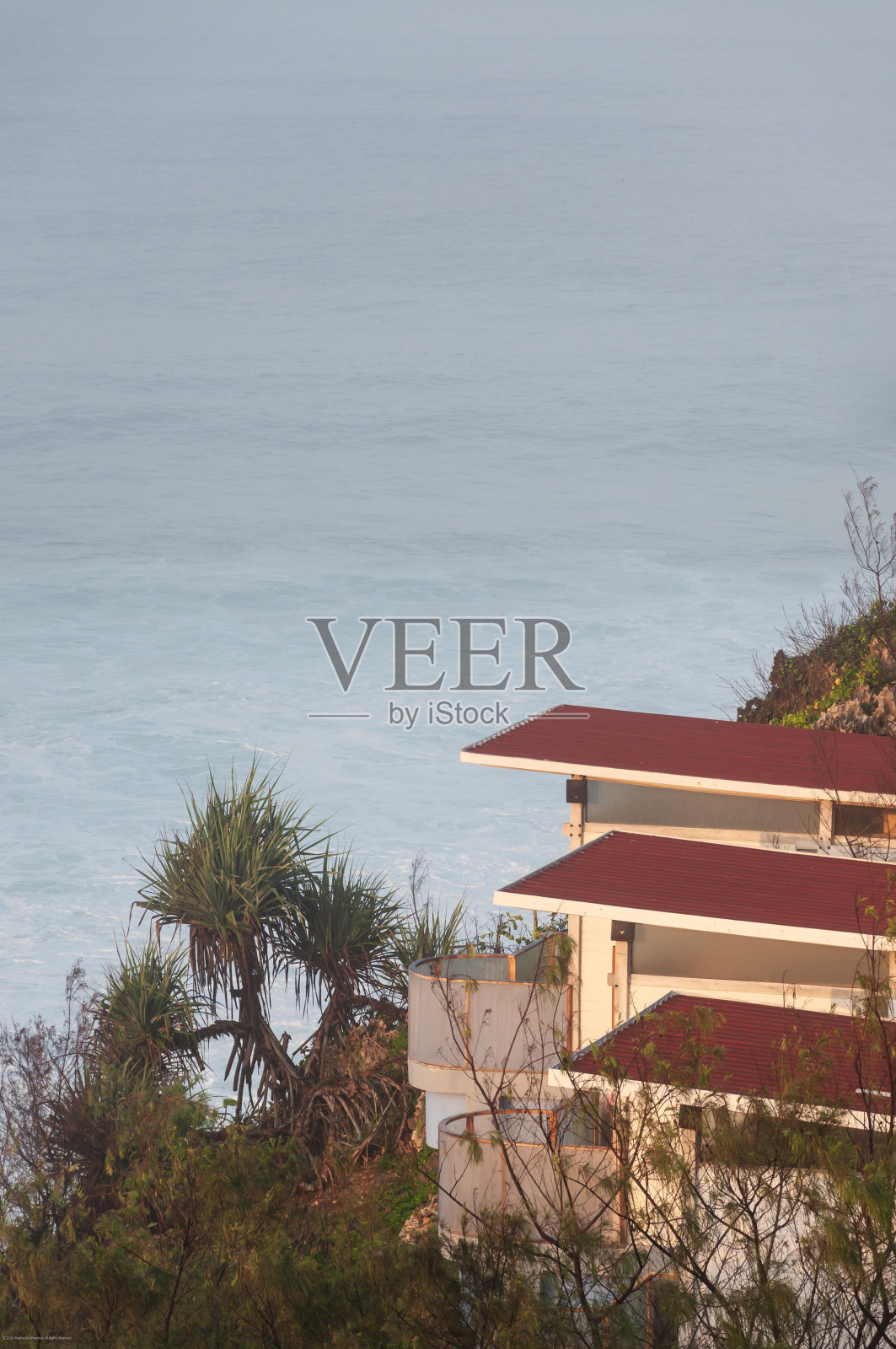 梅斯拉海滩上的小屋照片摄影图片