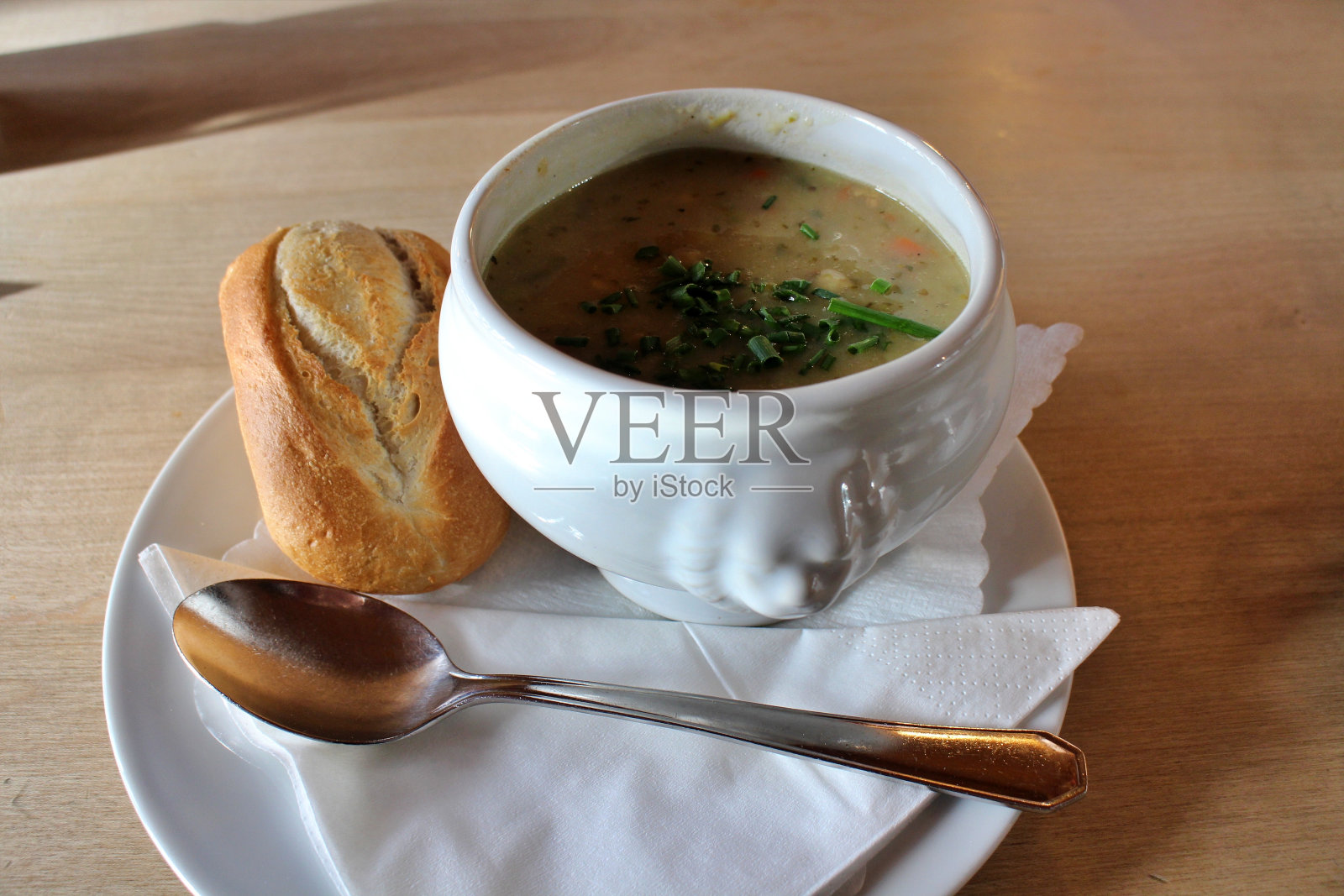 德国料理:德国法森的土豆汤照片摄影图片